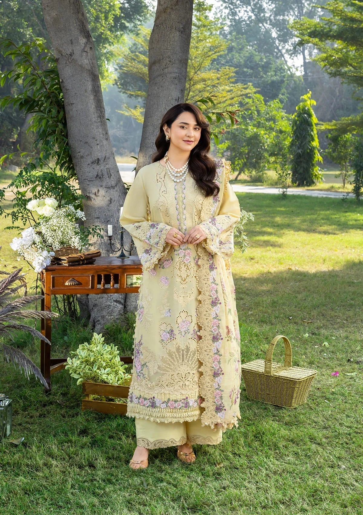 Elaf Premium Embroidered Luxury Lawn 3Pc Suit ELY-05 SOUCI