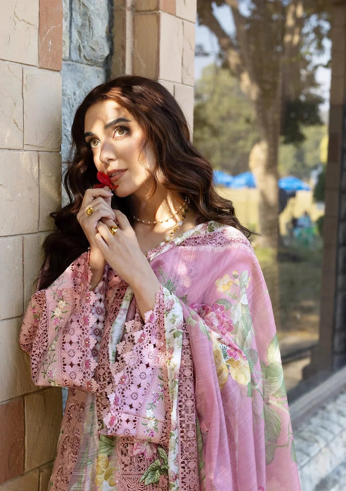 Elaf Premium Embroidered Luxury Lawn 3Pc Suit ELY-09 ROSEE