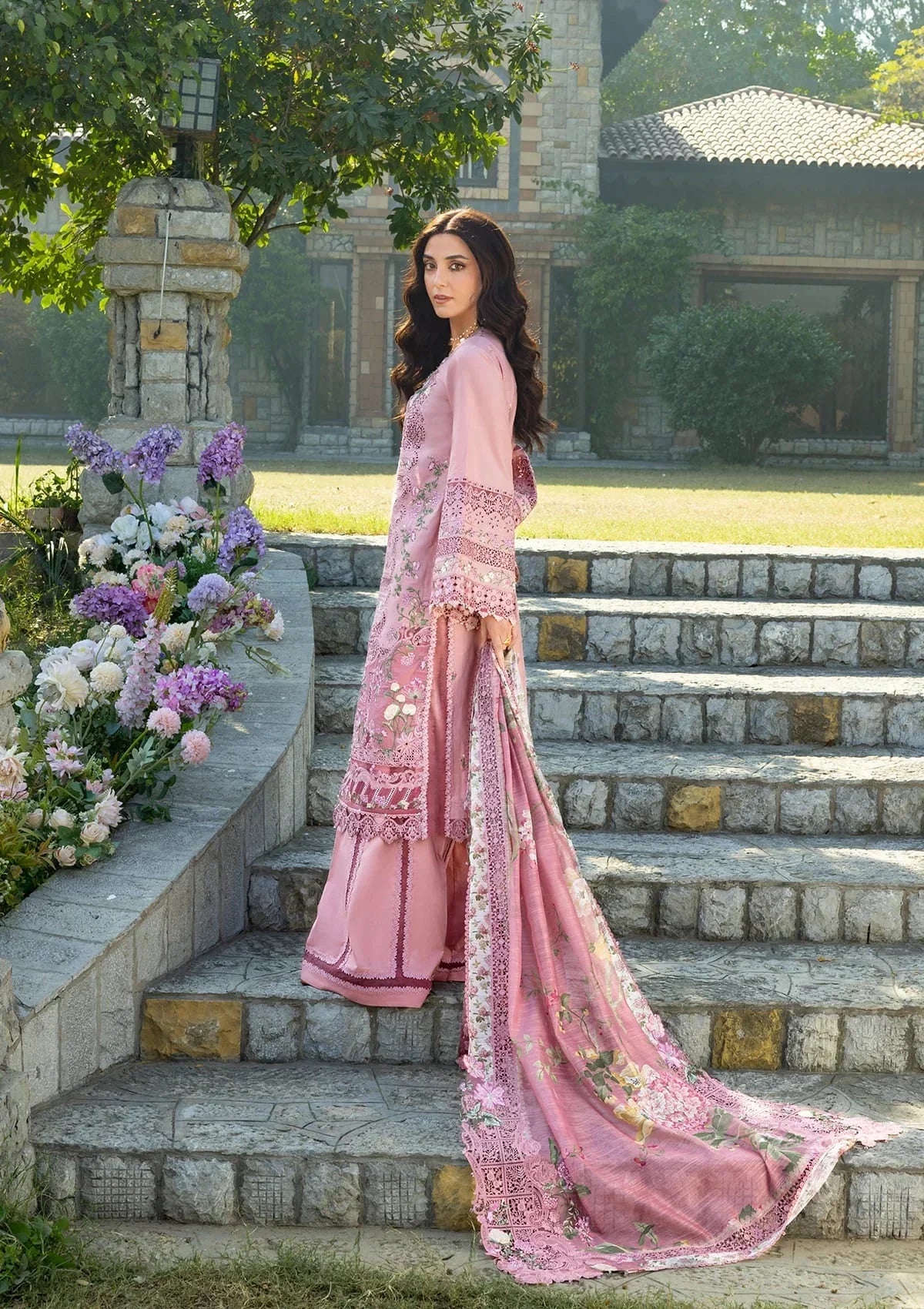 Elaf Premium Embroidered Luxury Lawn 3Pc Suit ELY-09 ROSEE