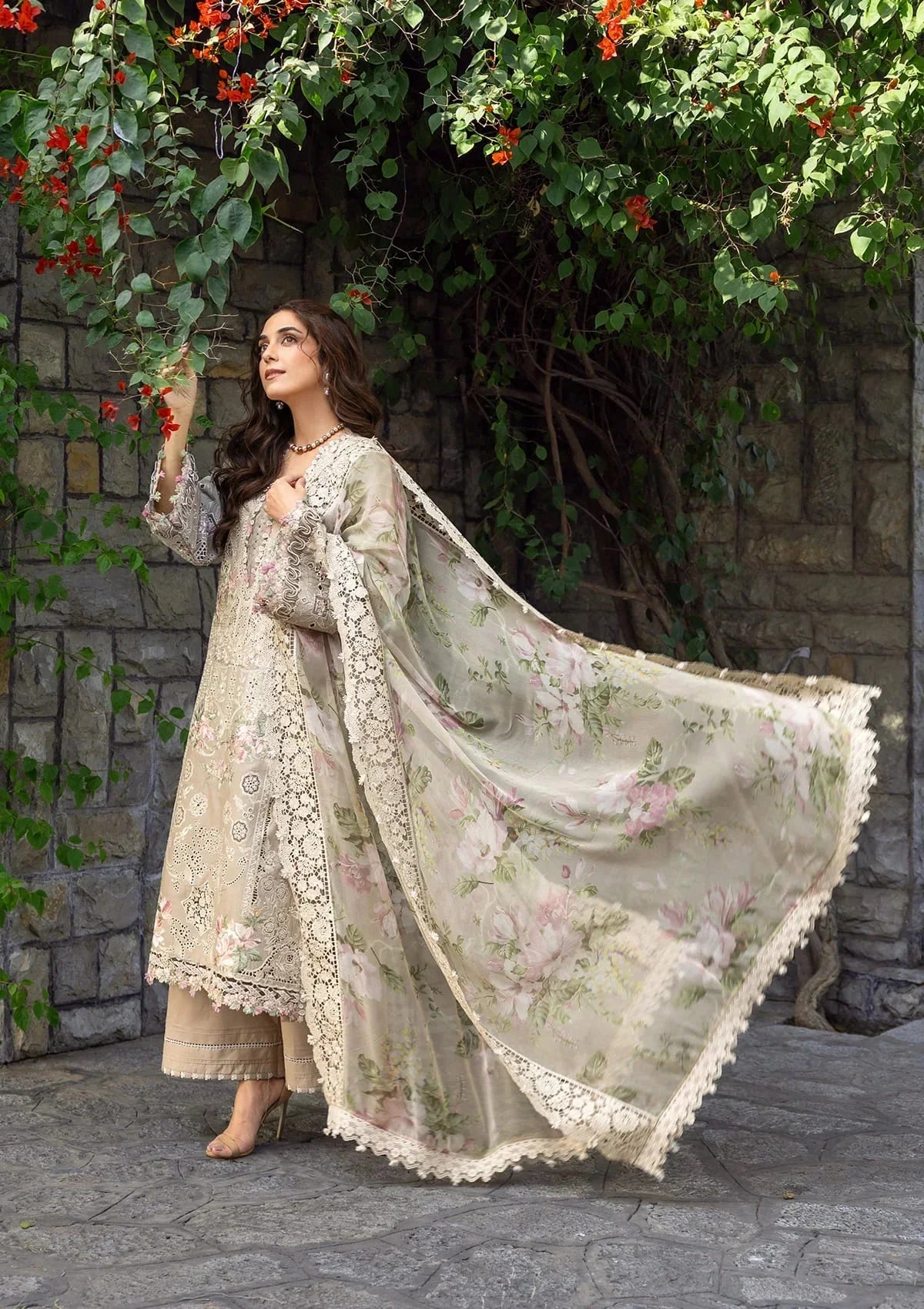 Elaf Premium Embroidered Luxury Lawn 3Pc Suit ELY-02A CAMELLIA