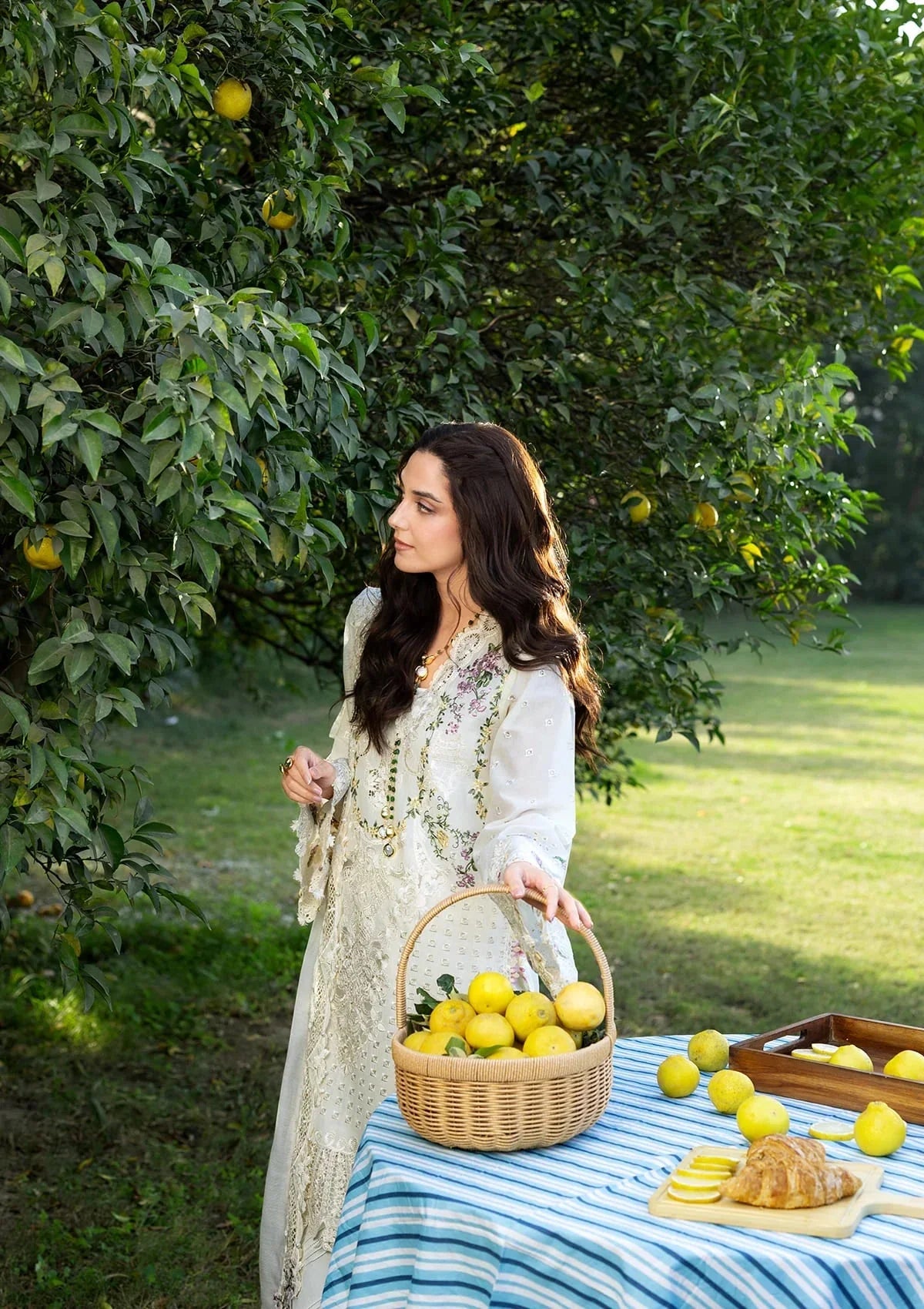 Elaf Premium Embroidered Luxury Lawn 3Pc Suit ELY-03A PERLE