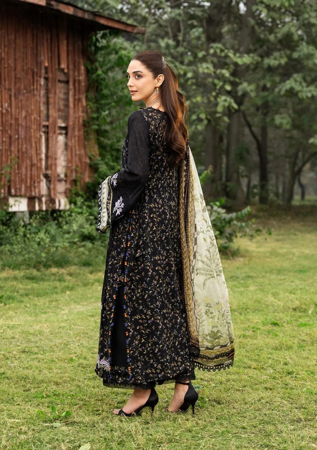 Elaf Premium Print Chikankari Lawn Unstitched 3PC Suit – ERC-4A Koyal
