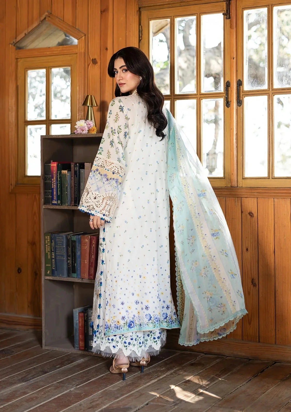 Elaf Premium Print Chikankari Lawn Unstitched 3PC Suit – ERC-1A Sahil