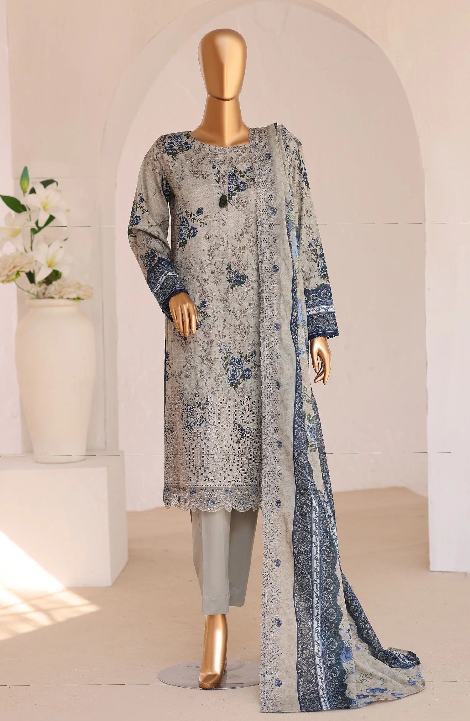 Sadabahar Luxury Lawn Printed 3 Piece Stitched Suit D-1
